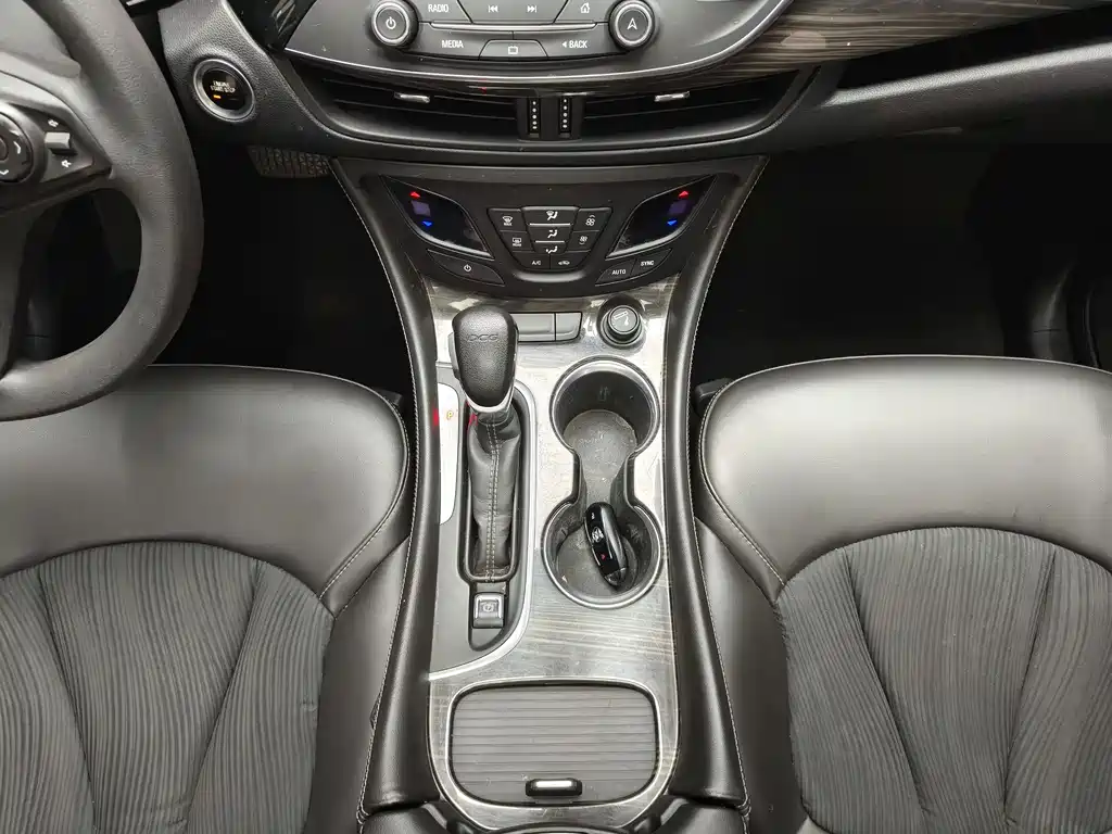 Buick Envision Plus 2021 — фото 16