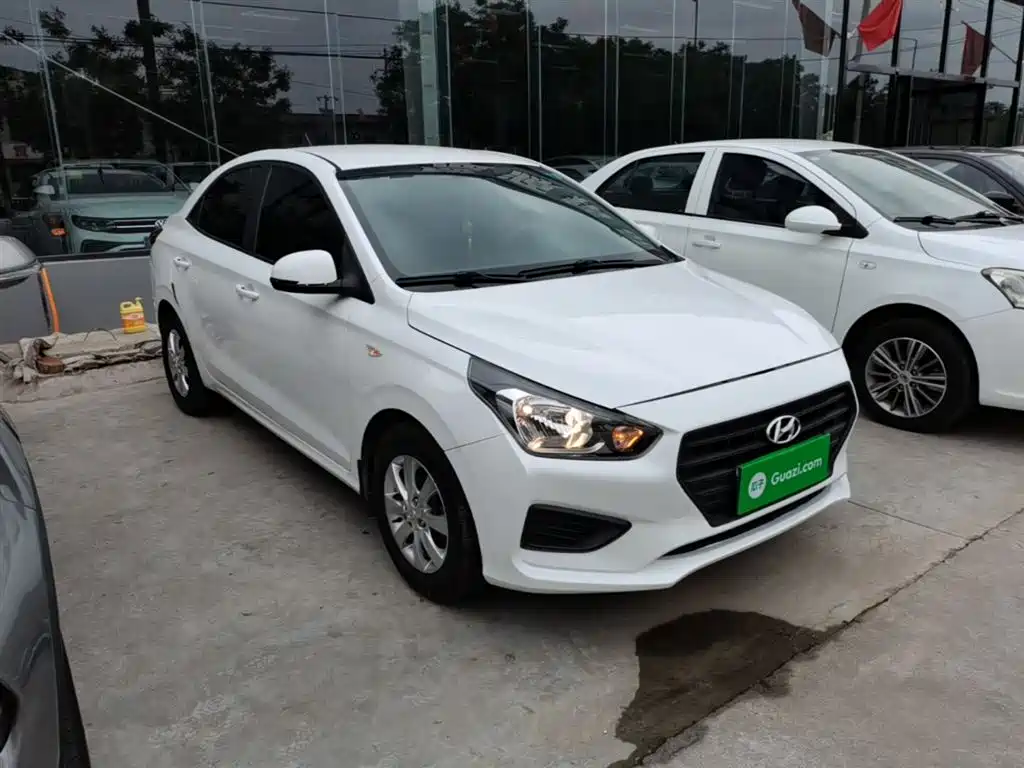 Hyundai Verna 2019 — фото 4