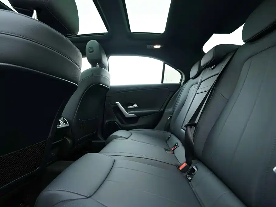 Mercedes-Benz A-Class 2020 — фото 21