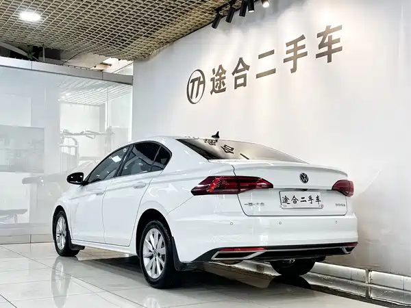 Volkswagen Bora 2021