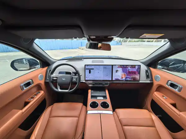Li Auto L8 2024
