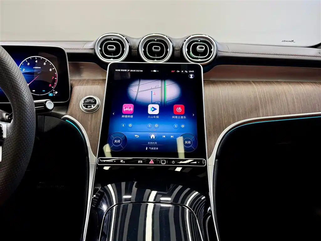 Mercedes-Benz GLC 2025 — фото 30