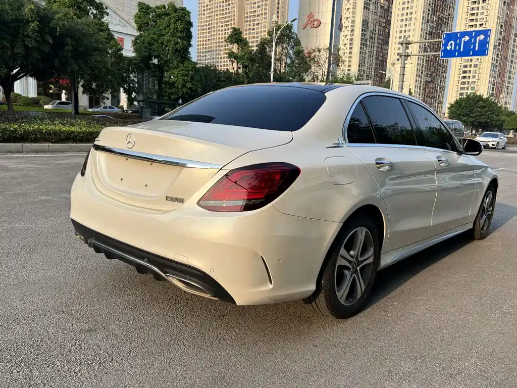 Mercedes-Benz C-Class 2020 — фото 5
