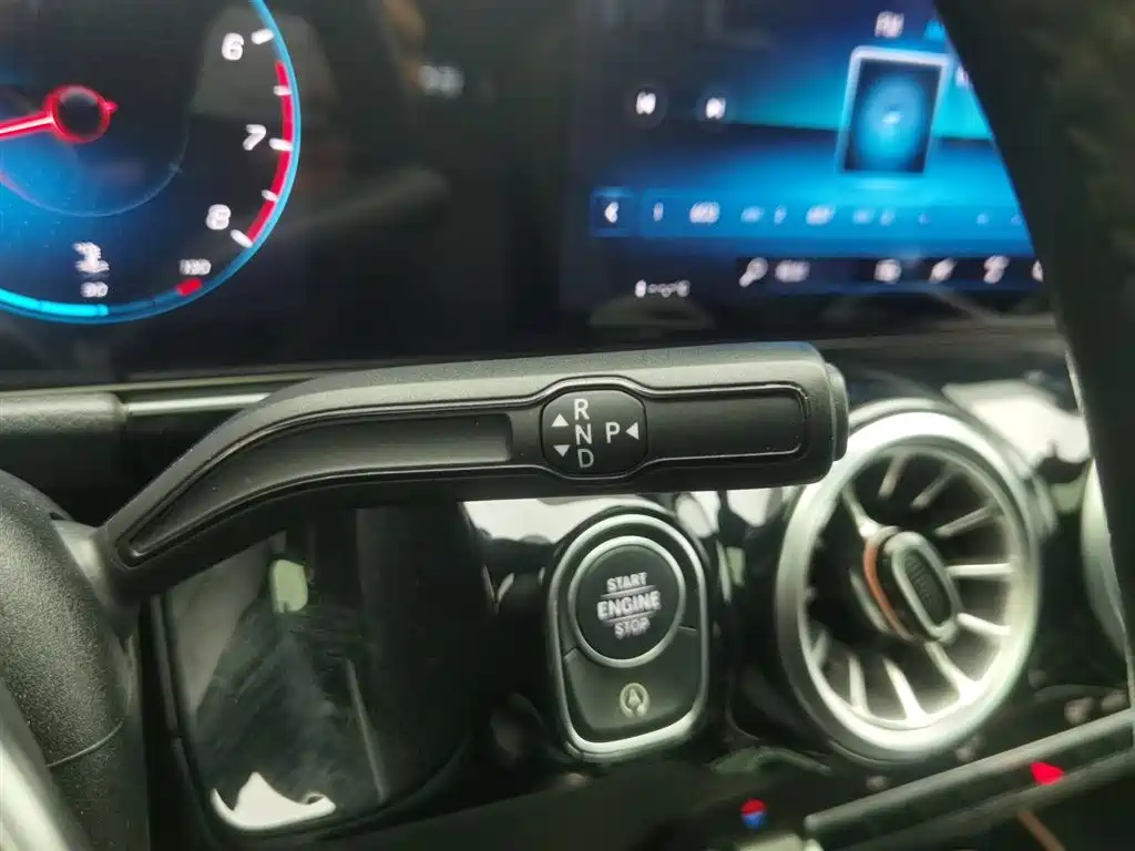 Mercedes-Benz GLA 2021 — фото 13