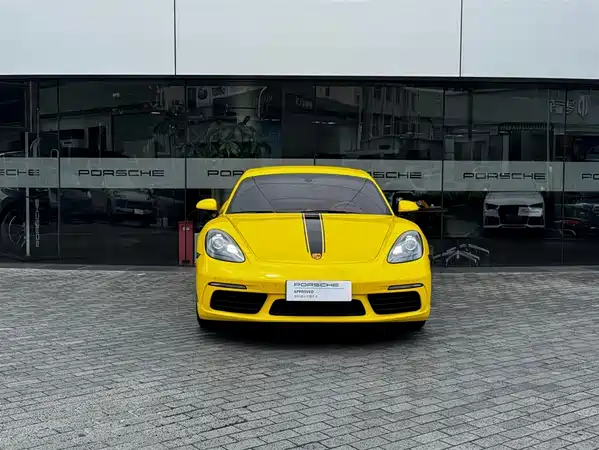 Porsche 718 2025