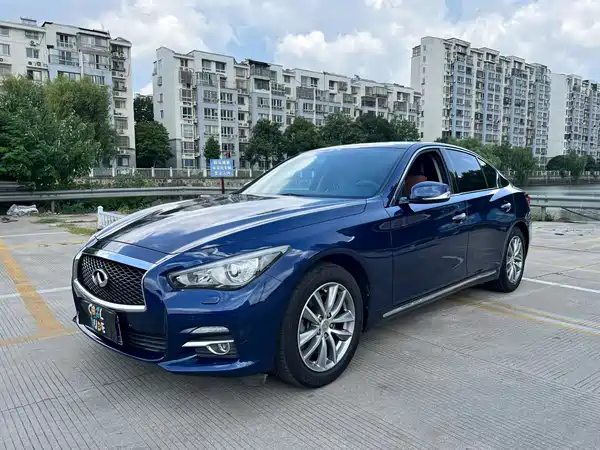 Infiniti Q50L 2017