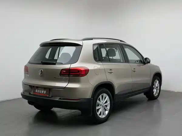 Volkswagen Tiguan 2014