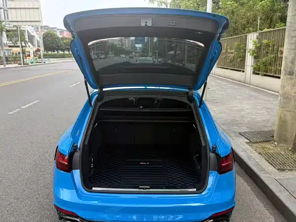 Audi RS 4 2021