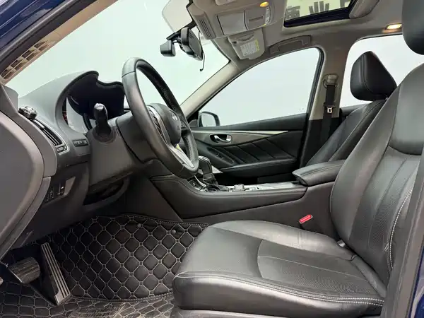 Infiniti Q50L 2021