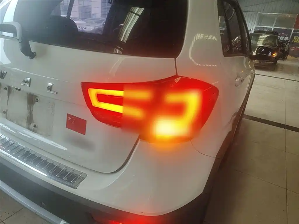 Haval H1 2018 — фото 8