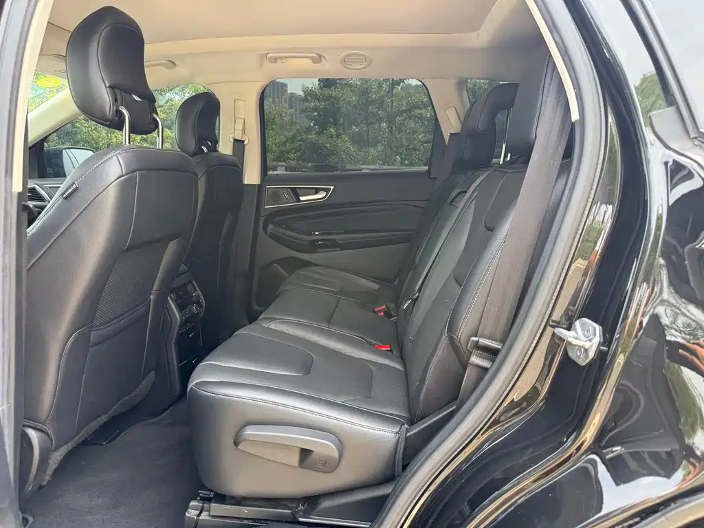 Ford Edge 2017