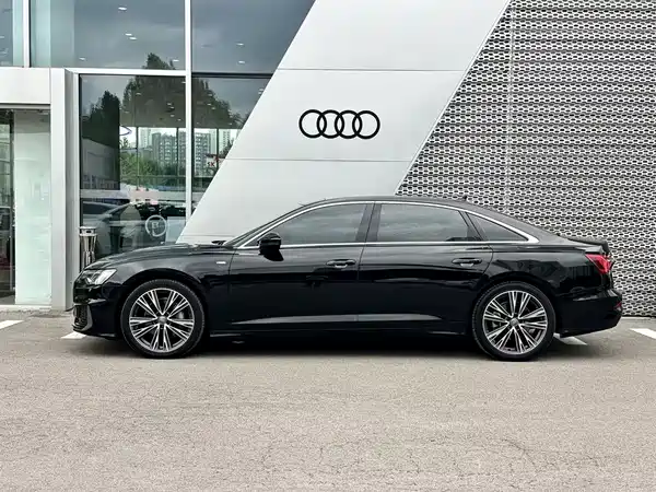 Audi A6L 2020