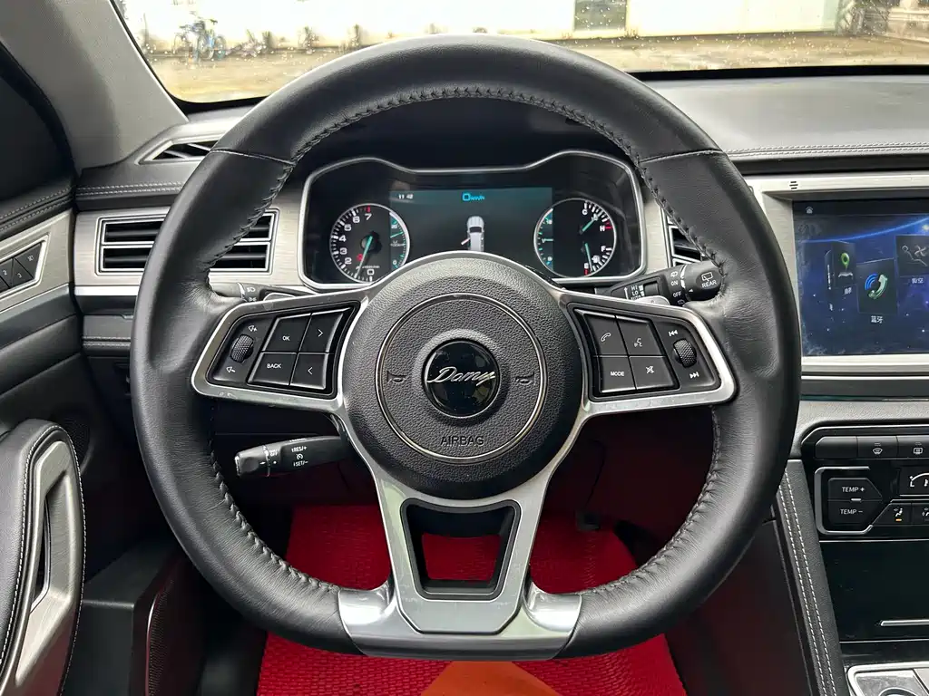 Zotye X7 2018 — фото 15