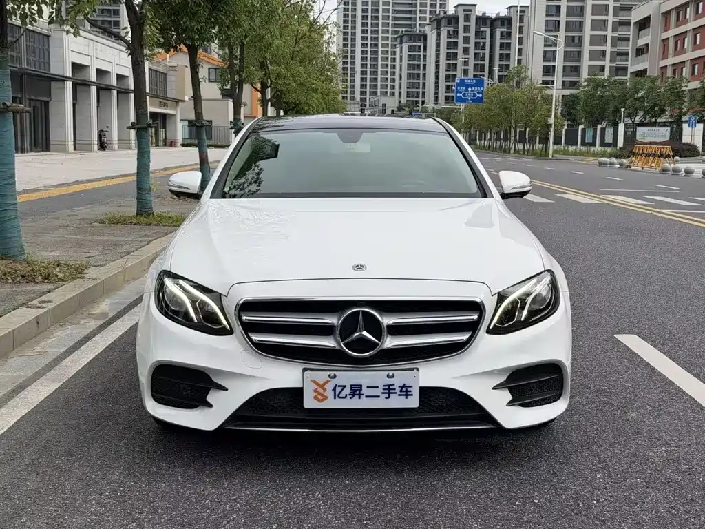 Mercedes-Benz E-Class 2018