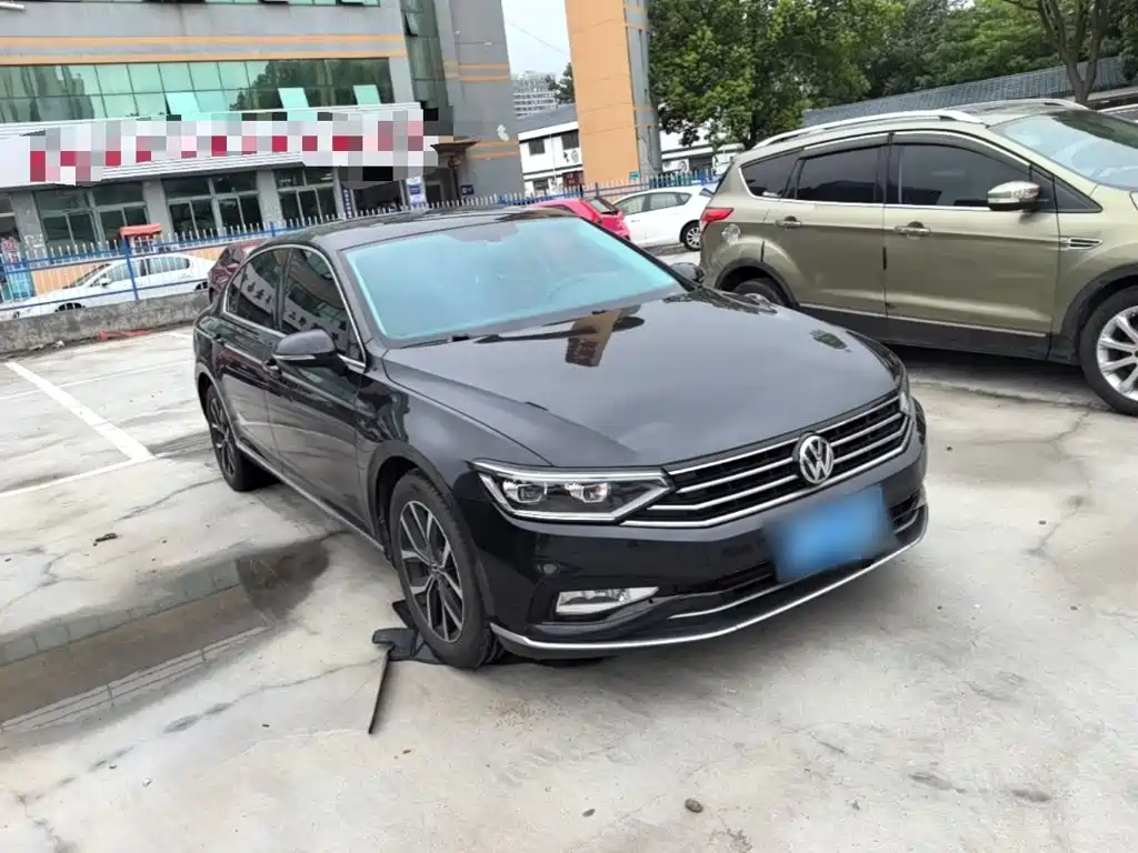 Volkswagen Magotan 2022