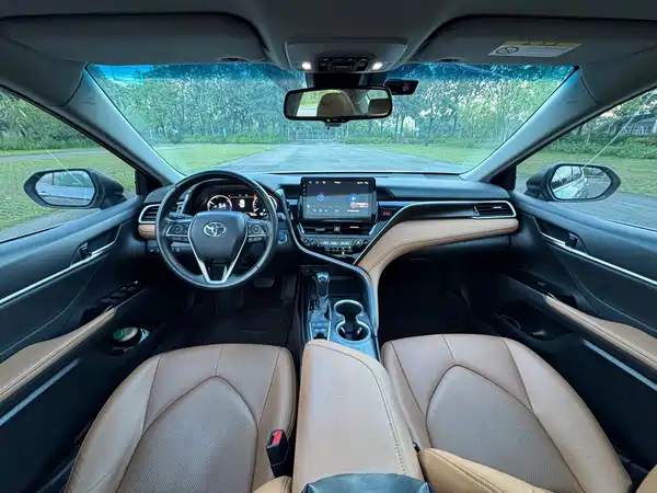 Toyota Camry 2022