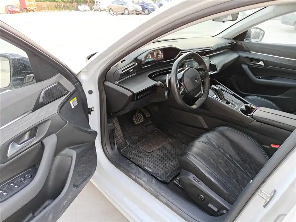 Peugeot 508 2023 — фото 16