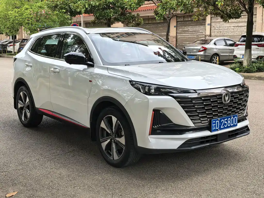 Changan CS55PLUS 2022 — фото 3