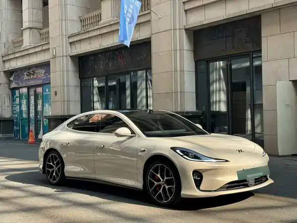 IM Motors L6 2025