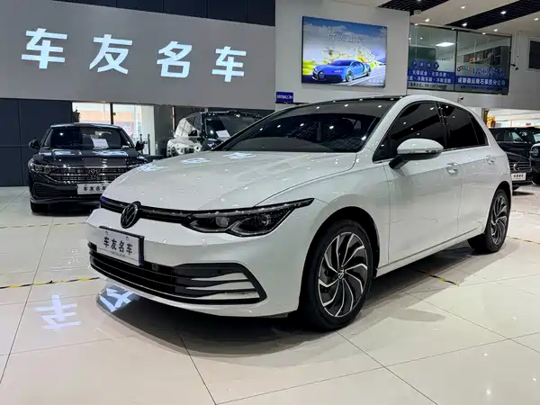 Volkswagen Golf 2024
