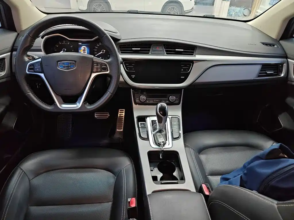 Geely Emgrand GS 2019 — фото 10