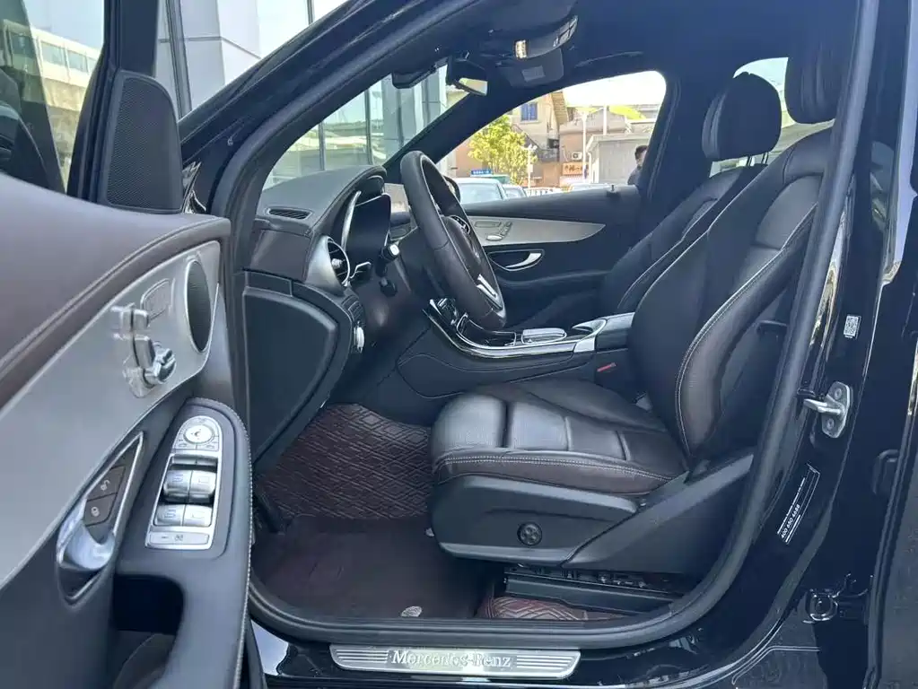 Mercedes-Benz GLC 2022