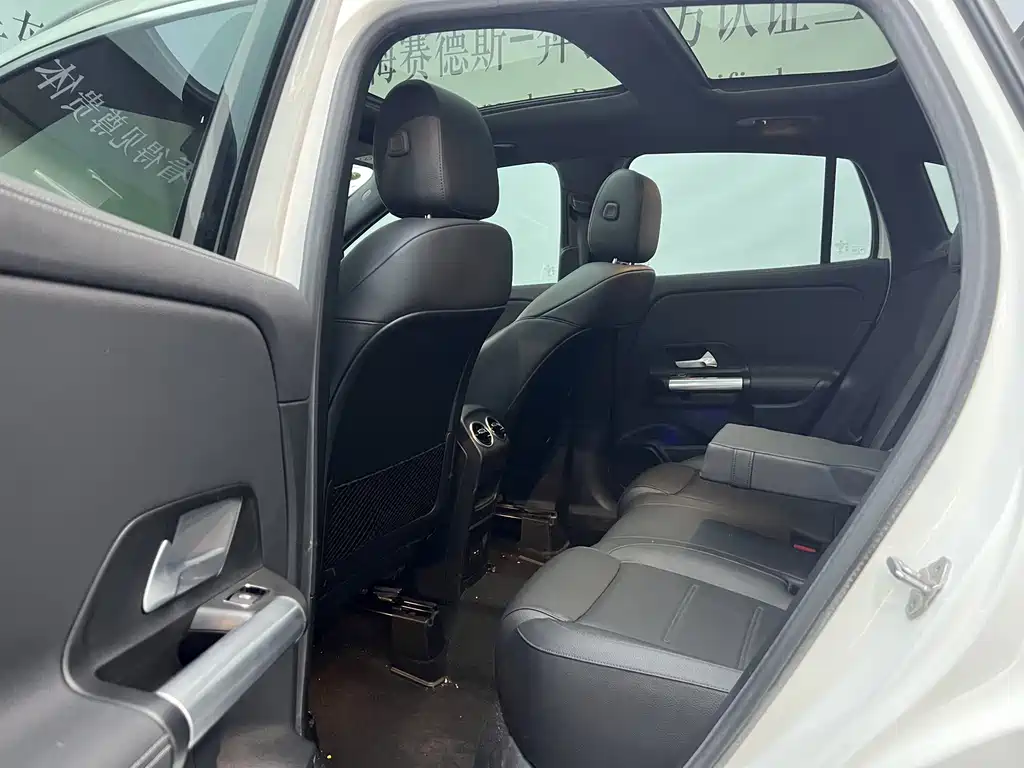 Mercedes-Benz GLA 2021 — фото 16