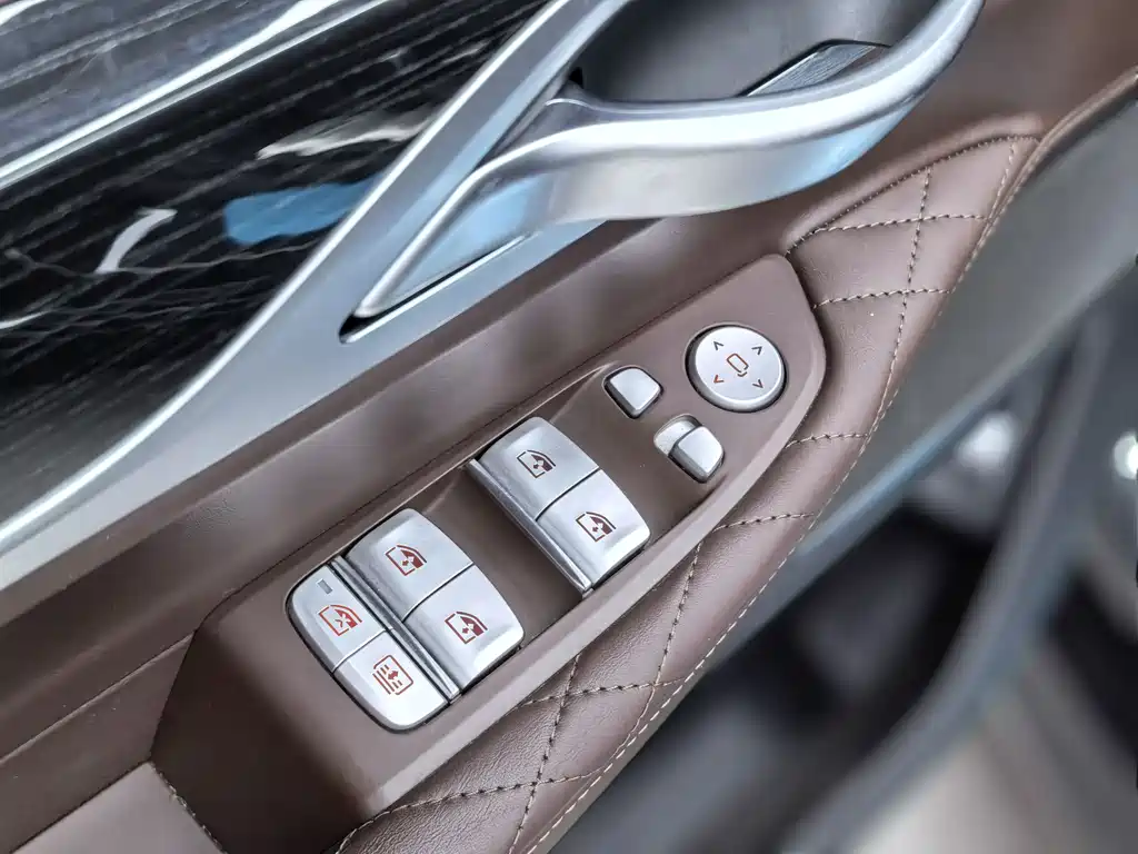 BMW 7 Series 2019 — фото 19
