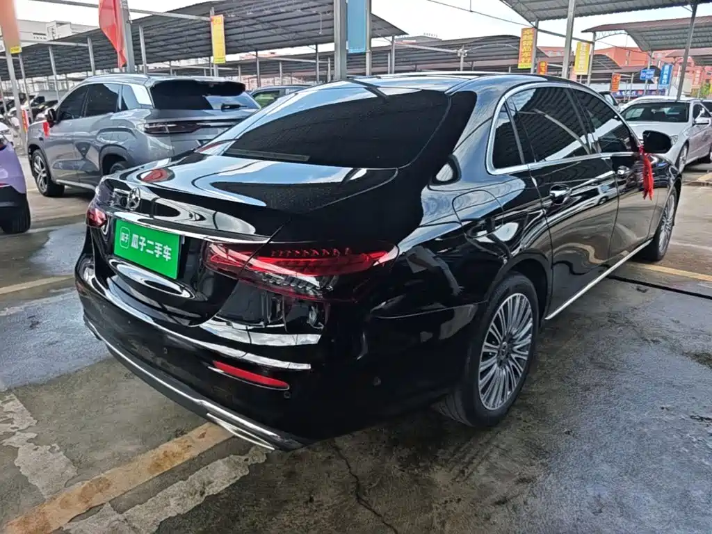 Mercedes-Benz E-Class 2023