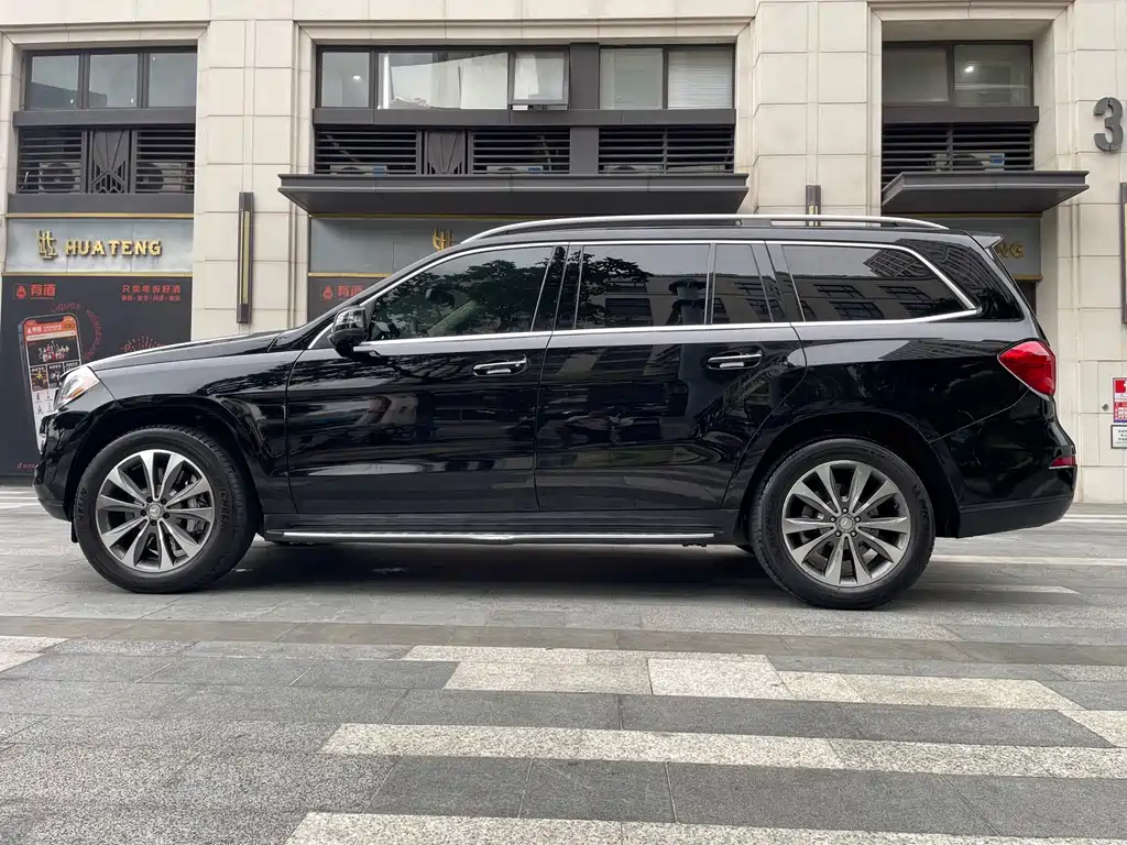 Mercedes-Benz GL-Class 2015 — фото 9