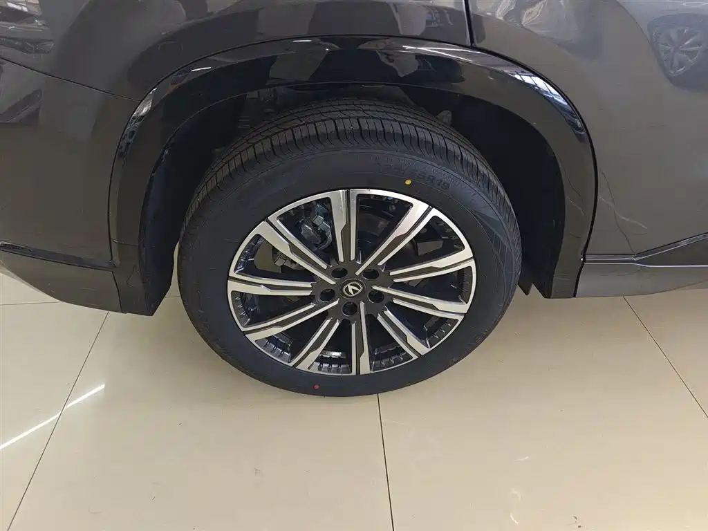 Changan CS75 PLUS 2025 — фото 26