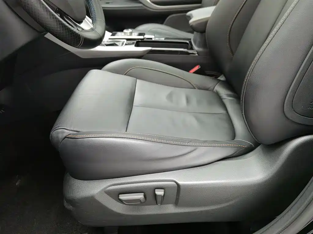 Mitsubishi Eclipse Cross 2018 — фото 20