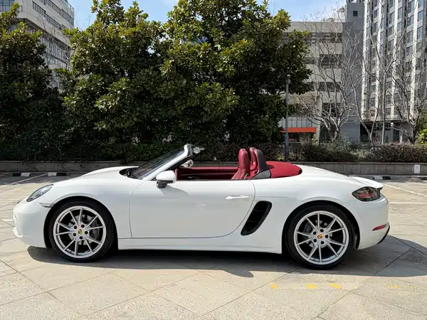 Porsche 718 2018