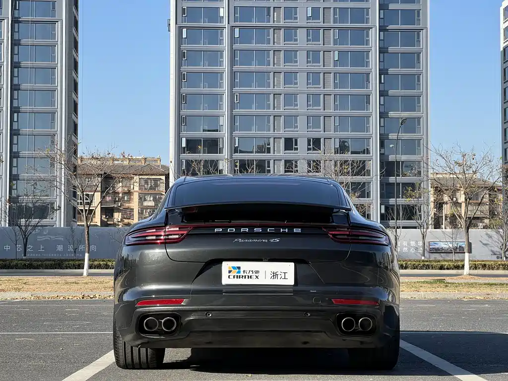 Porsche Panamera 2018 — фото 4