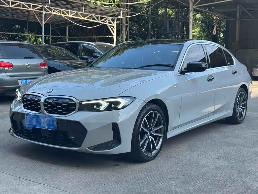 BMW 3 Series 2025 — фото 1