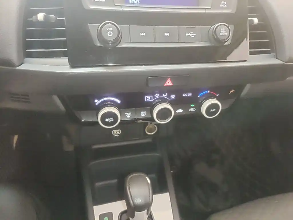 Honda Fit 2023 — фото 13