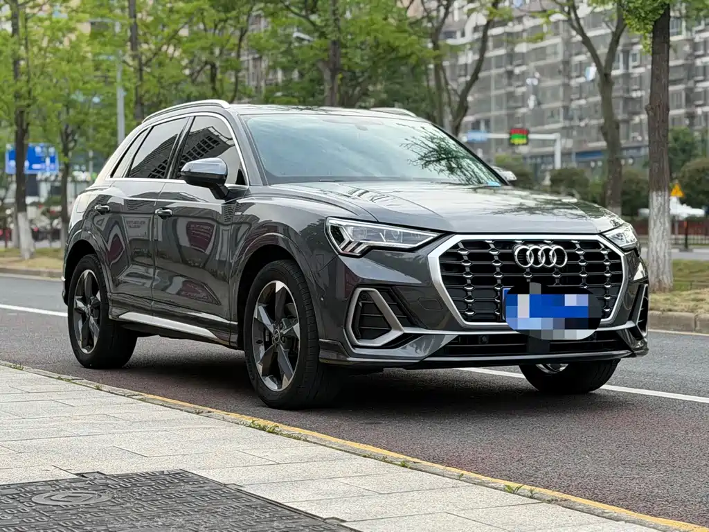 Audi Q3 2022
