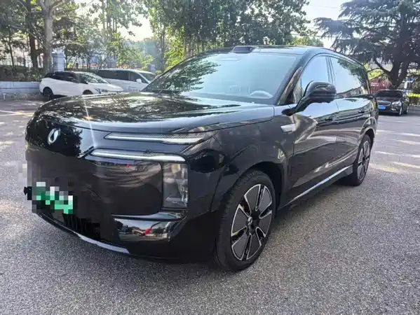 Denza N8L 2025
