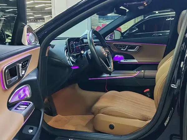 Mercedes-Benz E-Class 2024