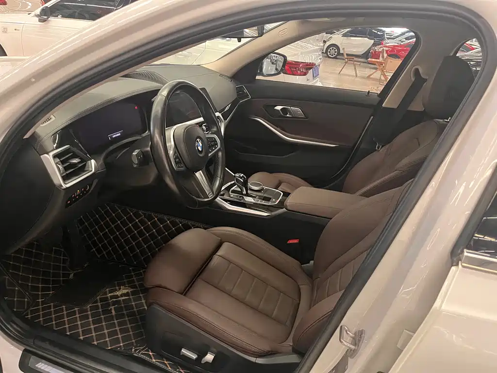 BMW 3 Series 2021