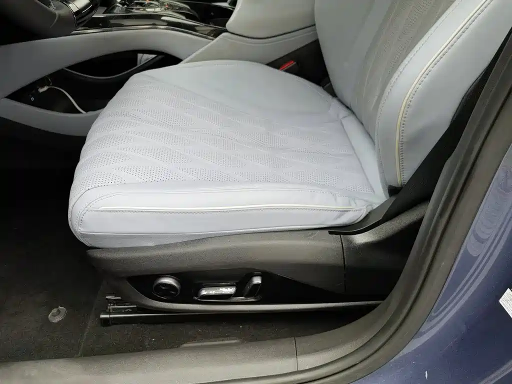 BYD Seal 2023 — фото 20