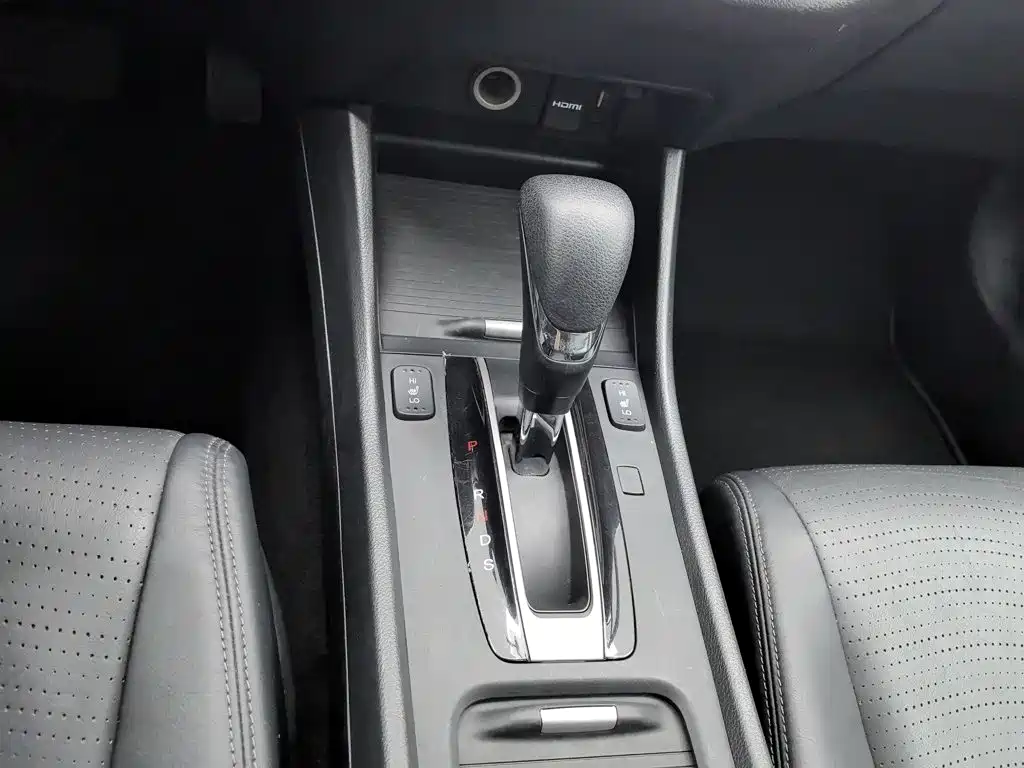 Honda Jade 2016 — фото 13