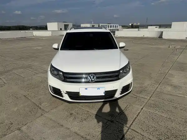 Volkswagen Tiguan 2014