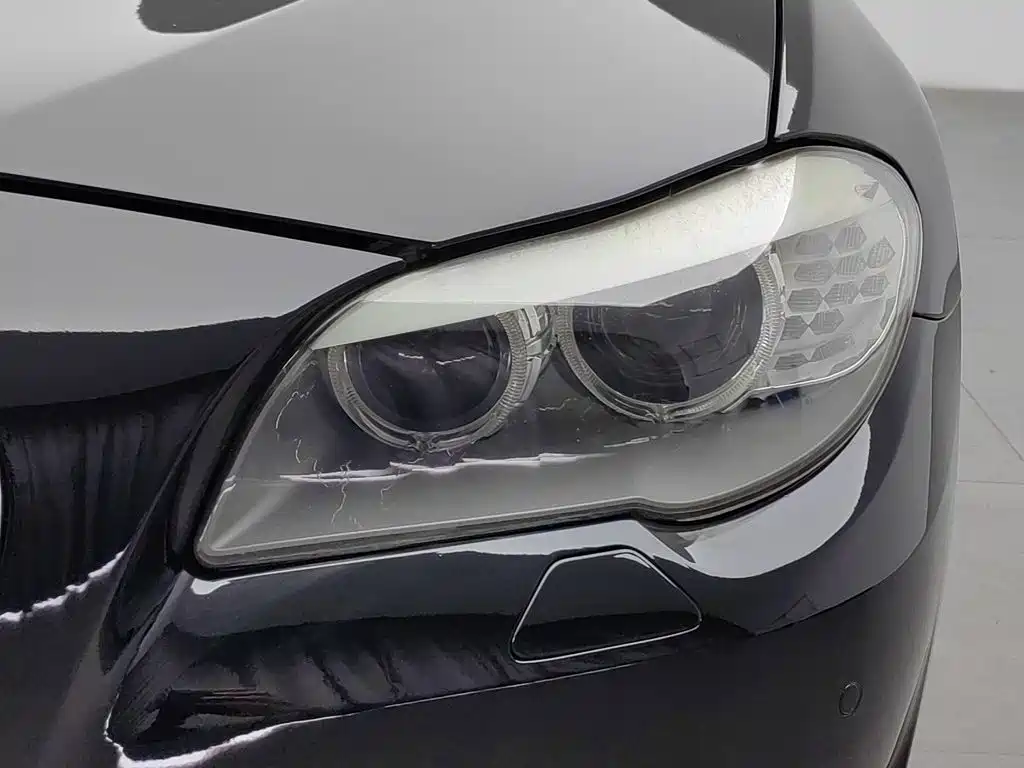 BMW 5 Series 2013 — фото 7