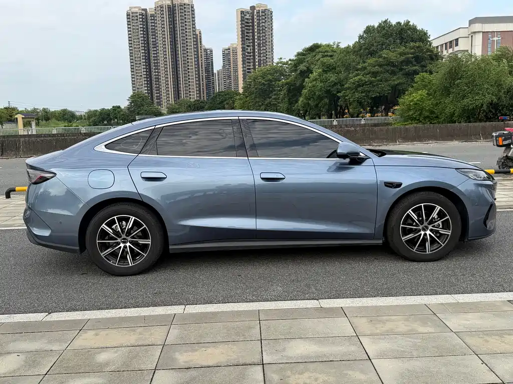 BYD Seal 06 2025 — фото 14