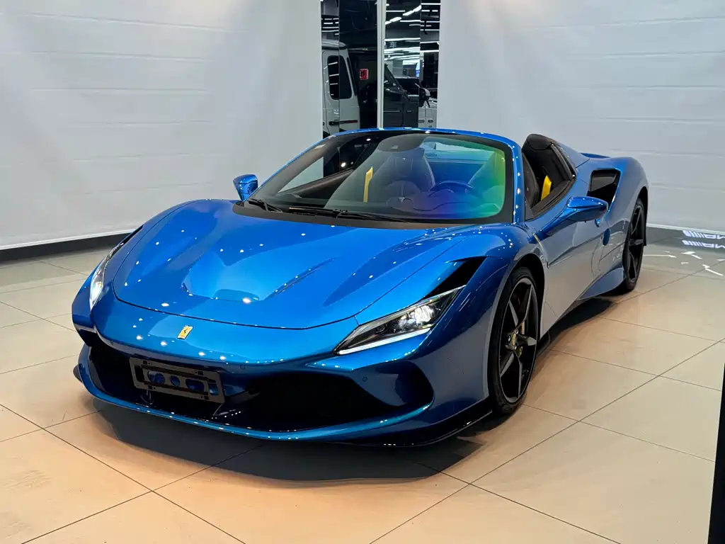 Ferrari F8 2021 — фото 1