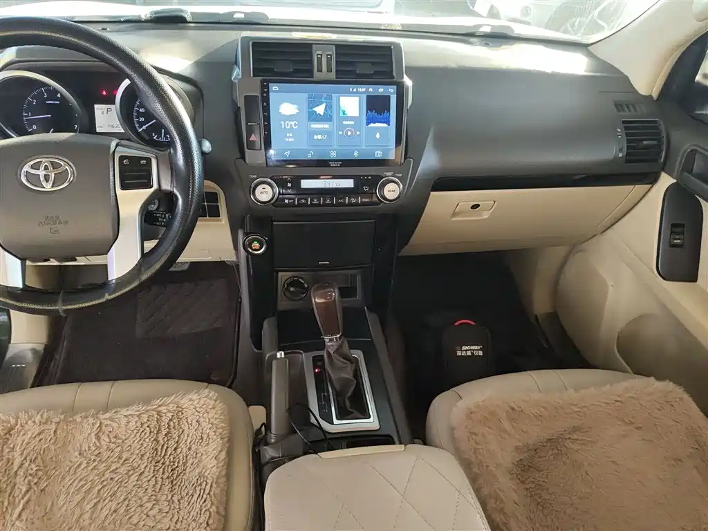 Toyota Prado 2015 — фото 13