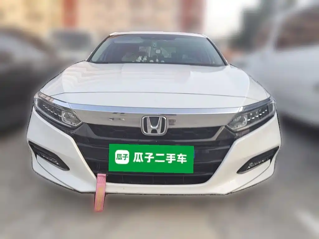 Honda Accord 2018 — фото 24