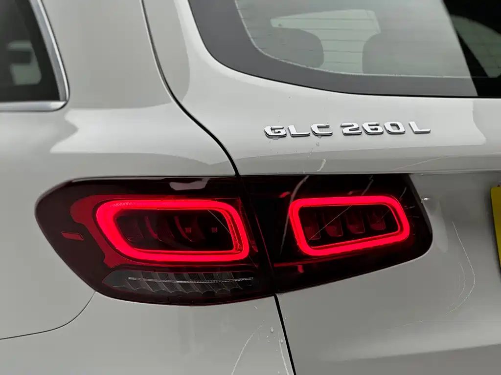 Mercedes-Benz GLC 2020 — фото 18