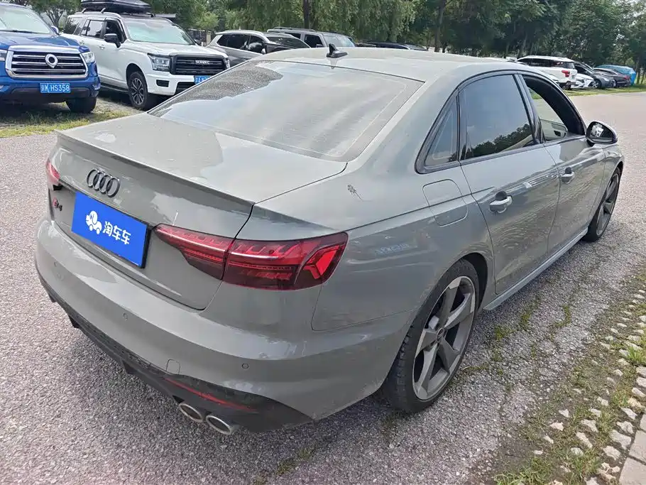Audi S4 2022